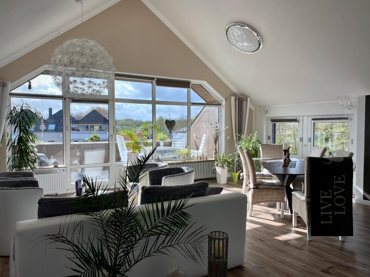 Luxuriose Ferienwohnung Fur 2-4 In Bad Zwischenahn Kültér fotó